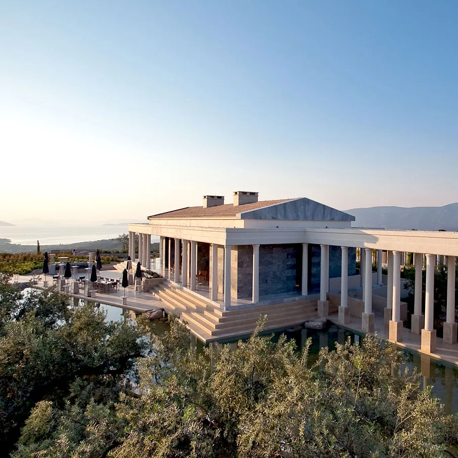 Amanzoe