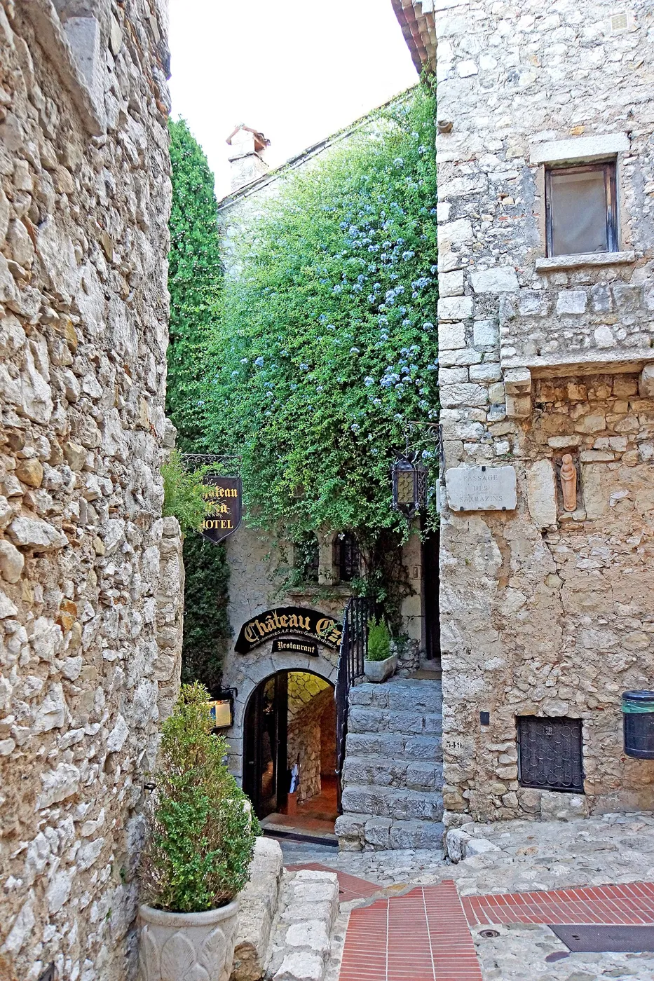 Chateau Eza