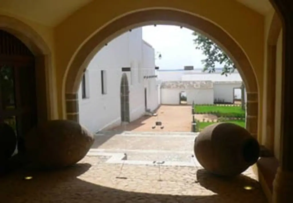 Convento do Espinheiro, Historic Hotel & Spa