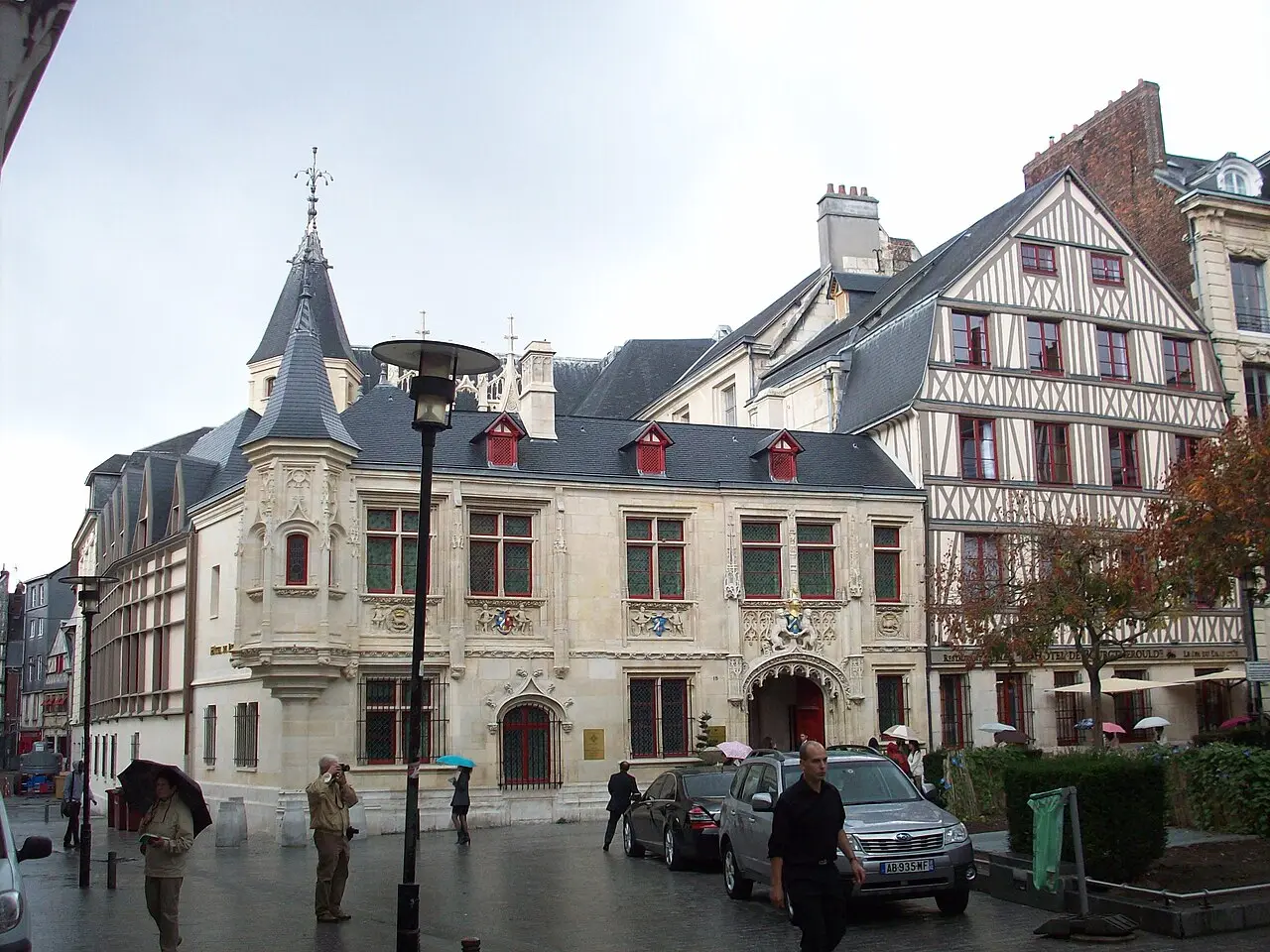 Hotel de Bourgtheroulde, Autograph Collection