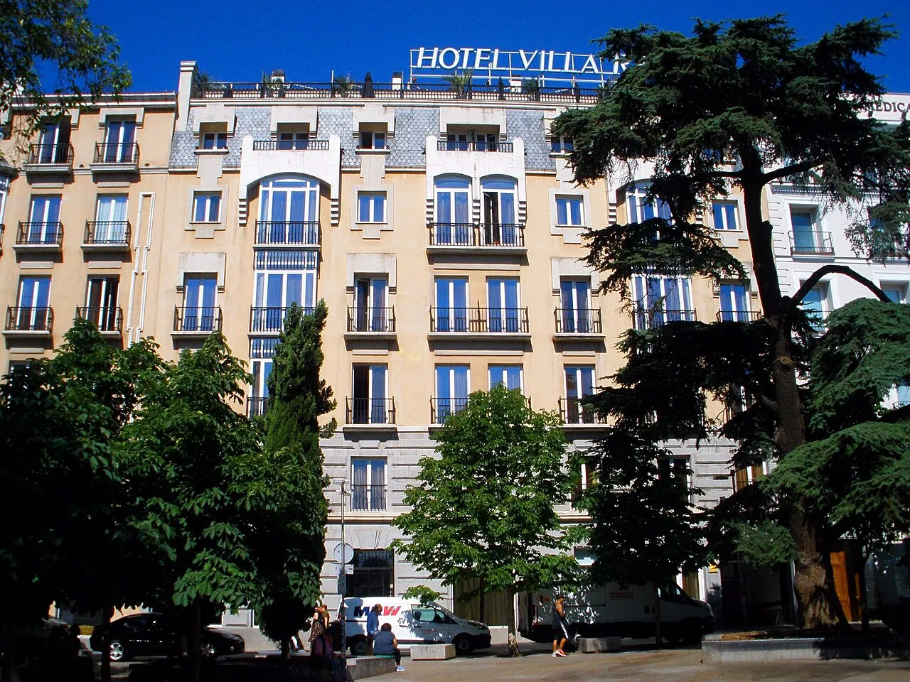 Hotel Villa Real