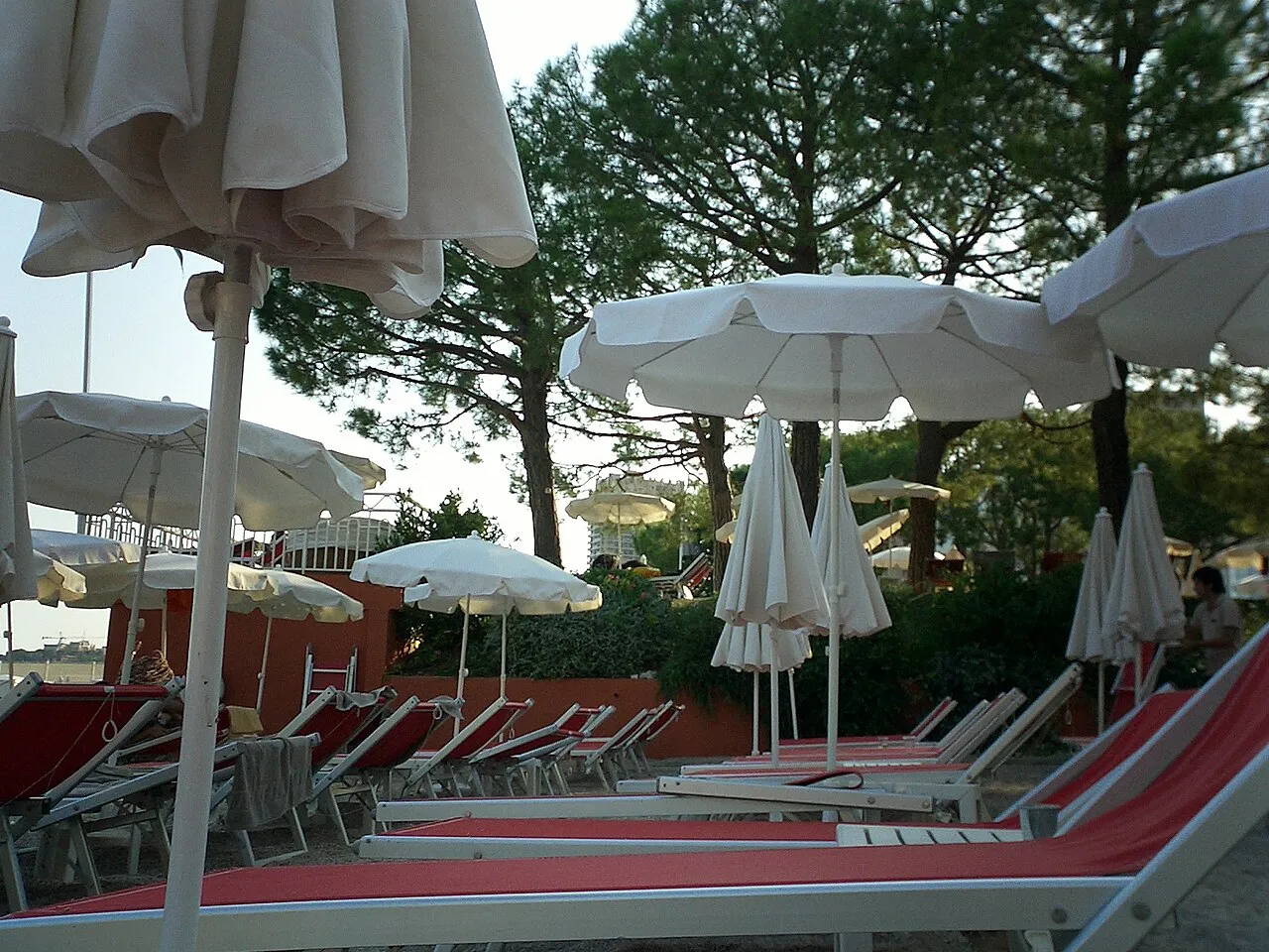 Le Meridien Beach Plaza