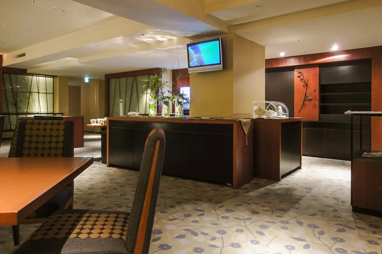 RIHGA Royal Hotel Osaka, Vignette Collection by IHG