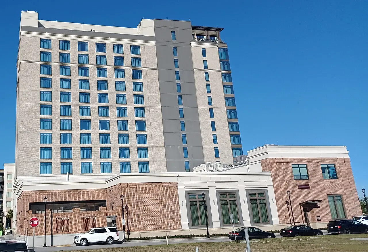 Thompson Savannah, by Hyatt