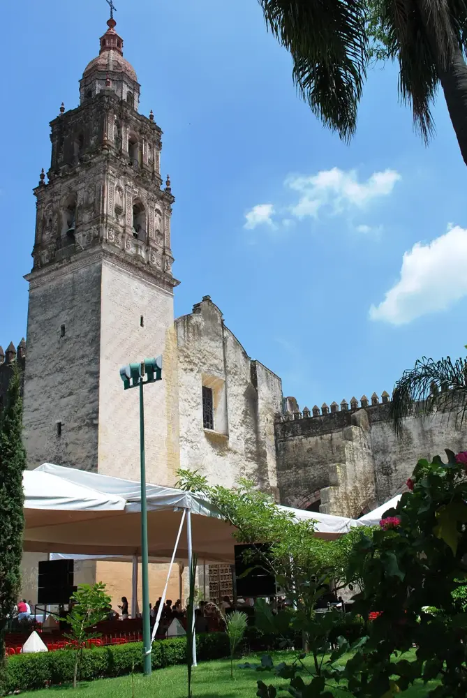 Earliest 16th-Century Monasteries on the Slopes of Popocatepetl